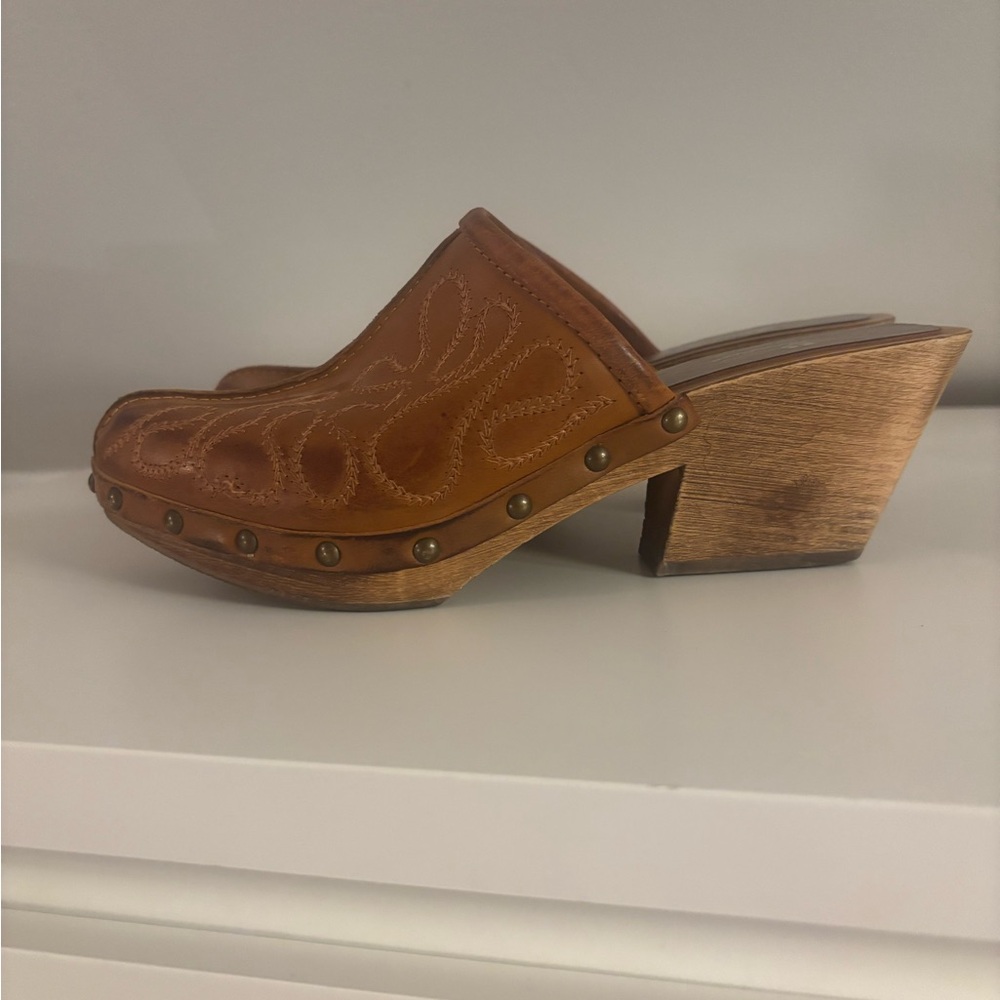 Vintage Brown Leather Mules - Picture 4 of 6